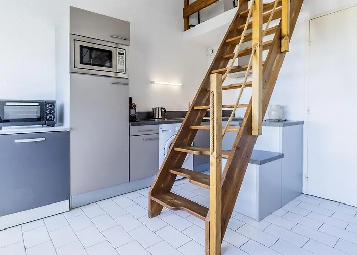 Les Fregates-15 By Interhome Appartement